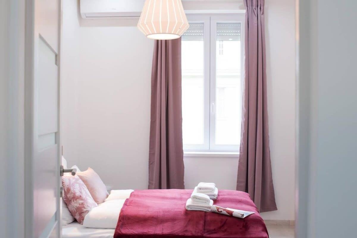 Trendy Central Apartment At Castle Budapest Extérieur photo